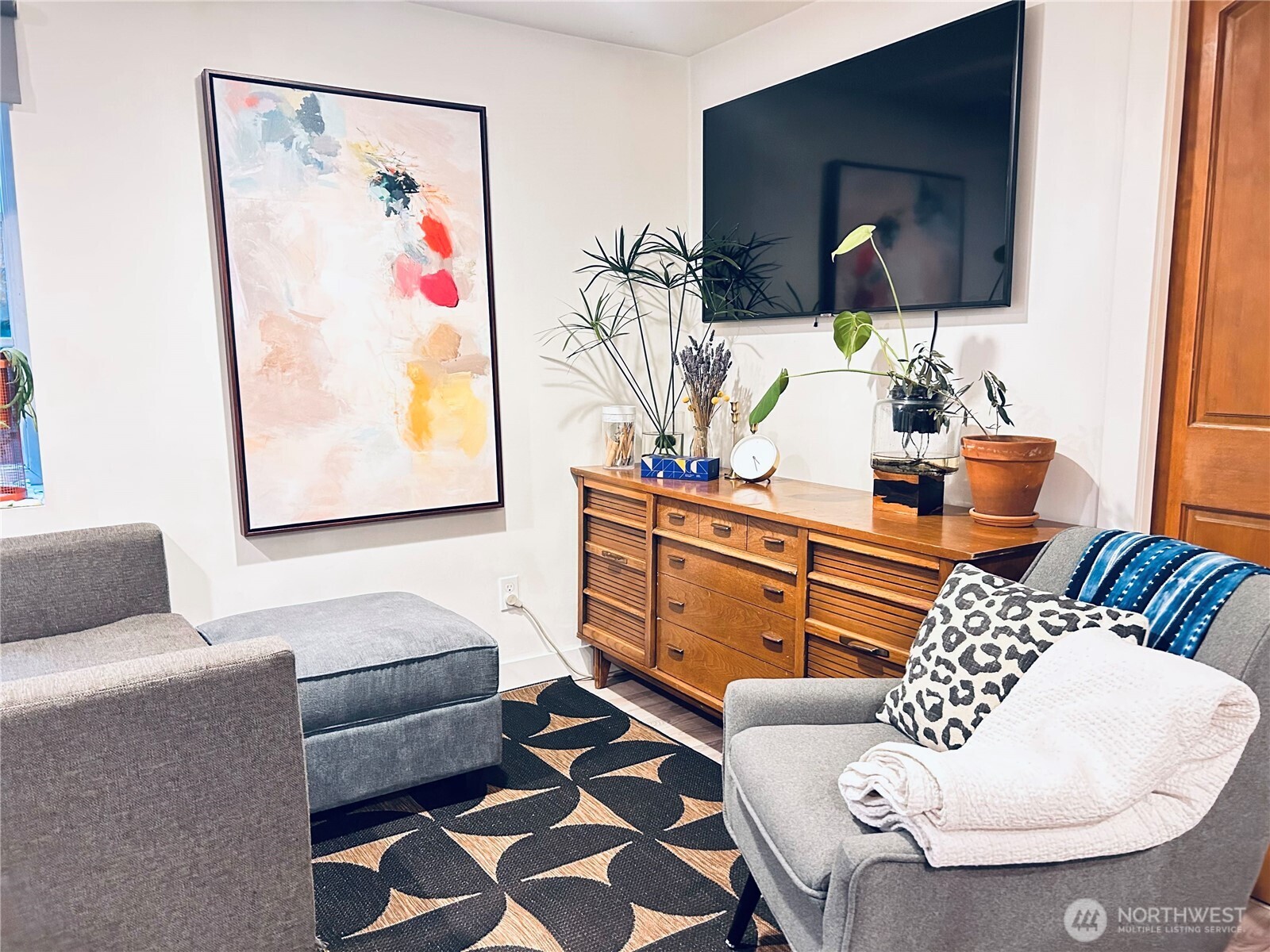 2247 14th Avenue West Seattle, WA 98119 - Photo 32 of 37