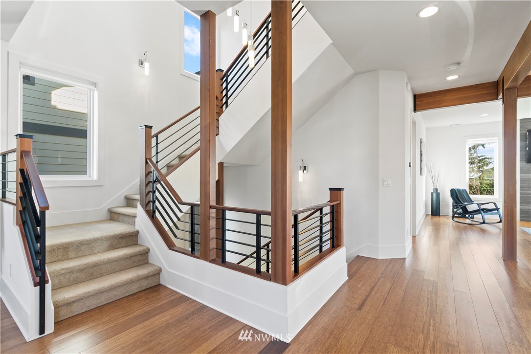 1015 North 28th Place Renton, WA 98056 - Photo 16 of 36