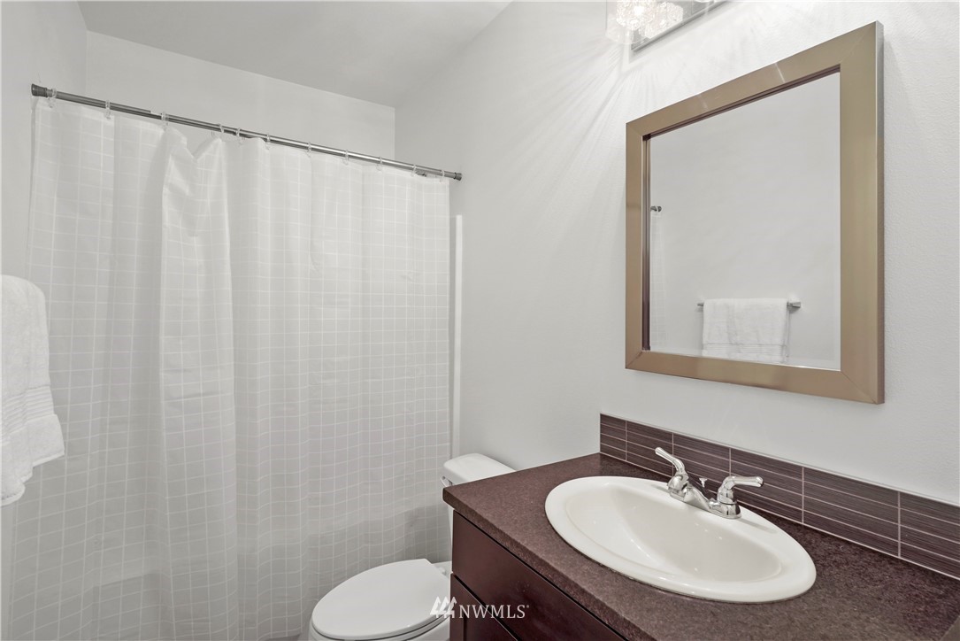 1015 North 28th Place Renton, WA 98056 - Photo 28 of 36