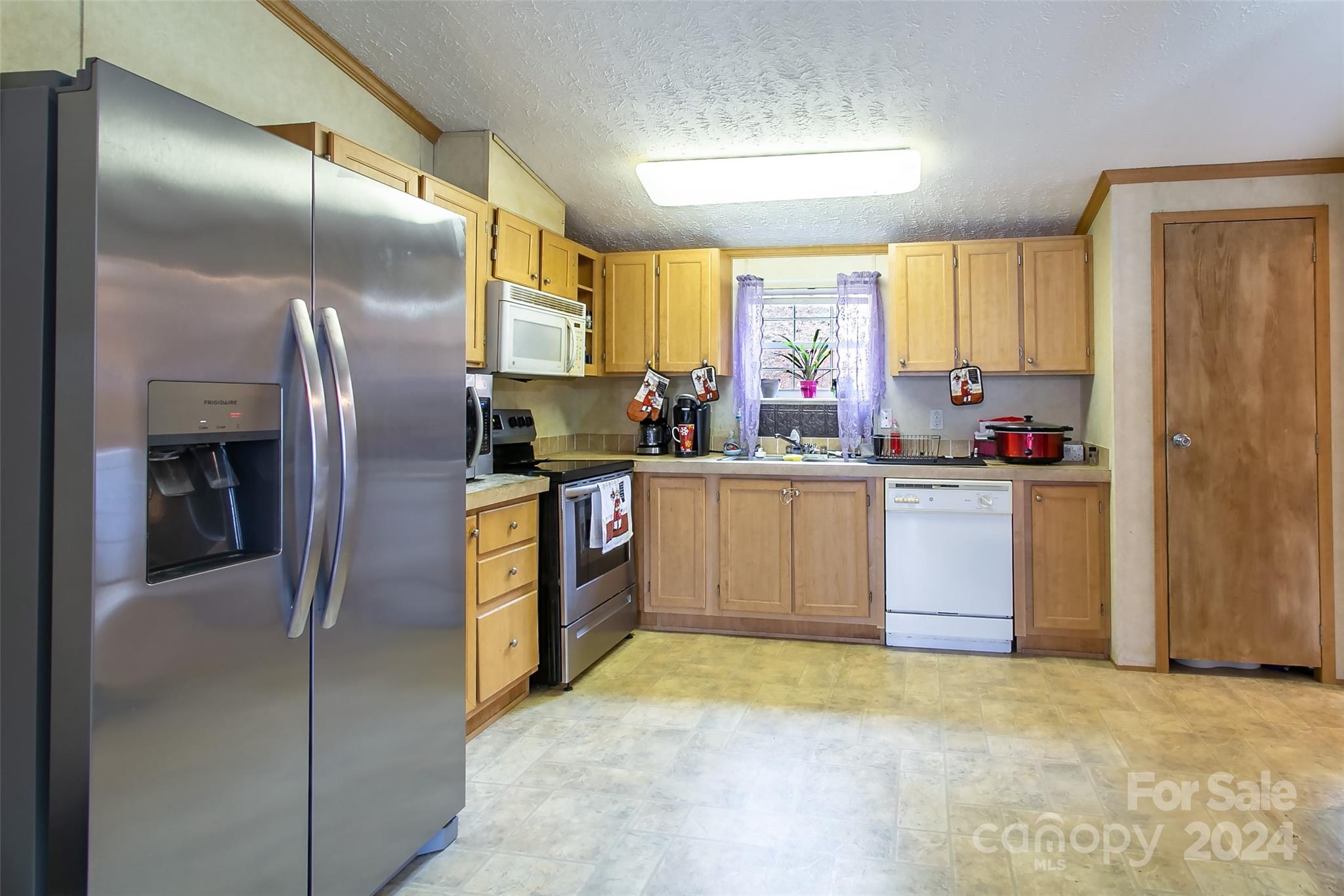 141 Thomas Br Road Marshall, NC 28753 - Photo 16 of 28 Gallery Image 16