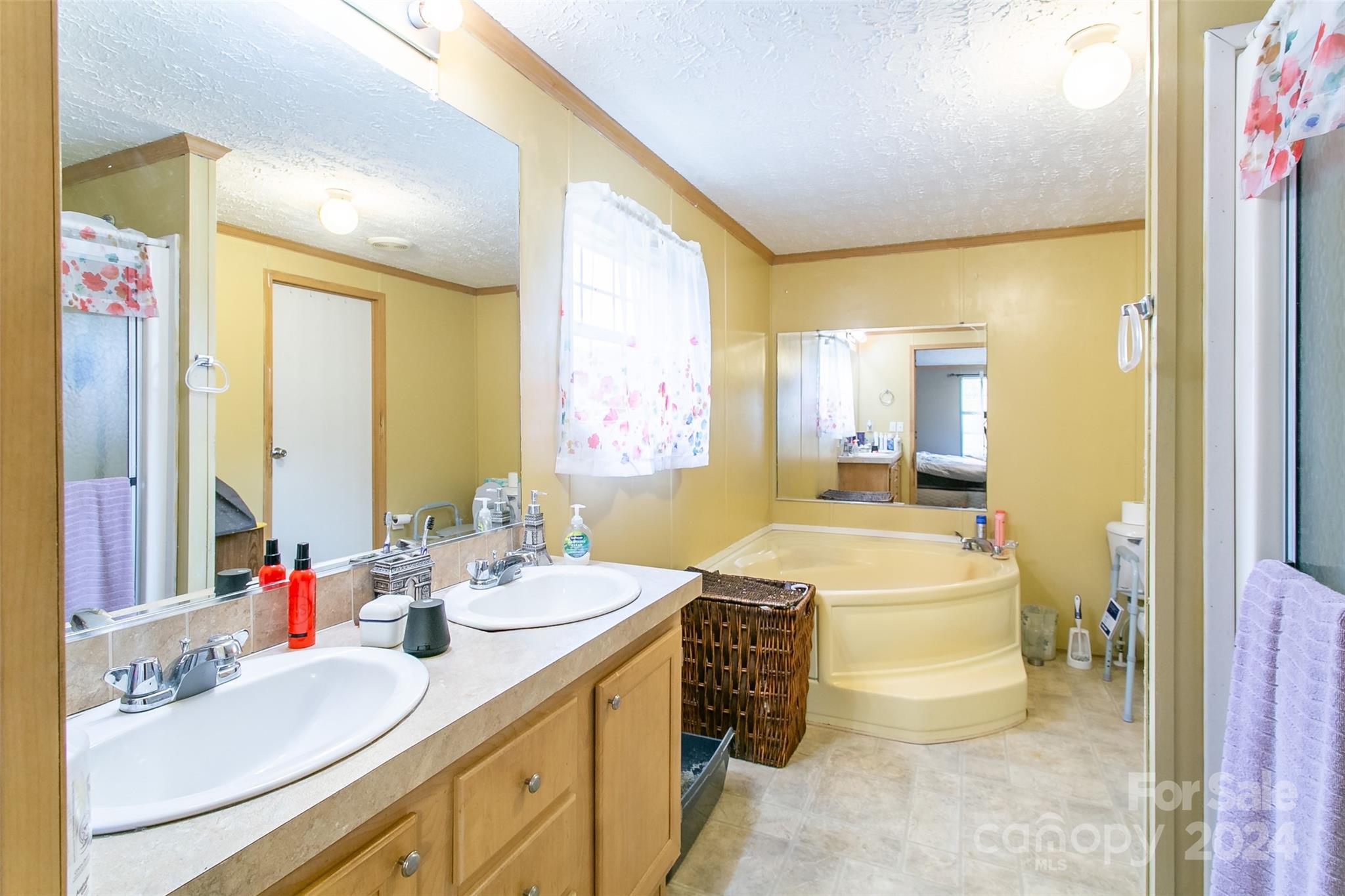 141 Thomas Br Road Marshall, NC 28753 - Photo 25 of 28 Gallery Image 25