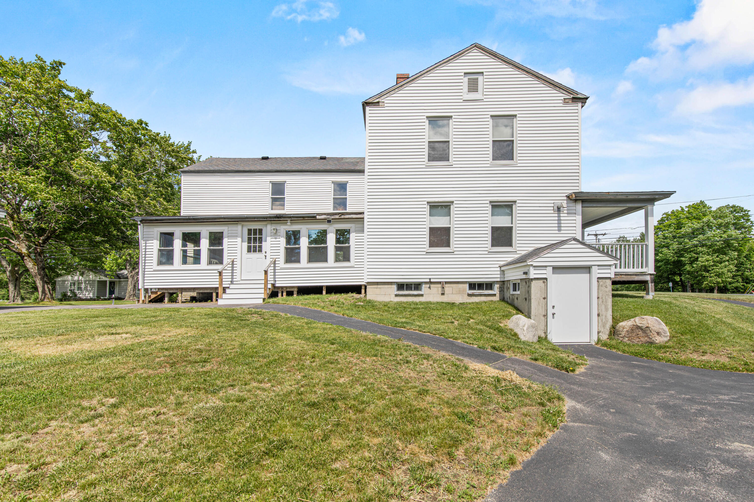190 Huston Road Gorham, ME 04038 - Photo 6 of 49 190HustonGorham_044