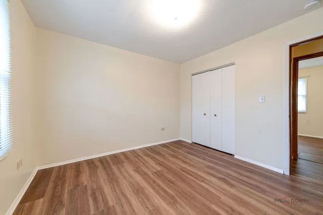 $269,900 | 209 East Pineview Drive, Round Lake Park, IL 60073