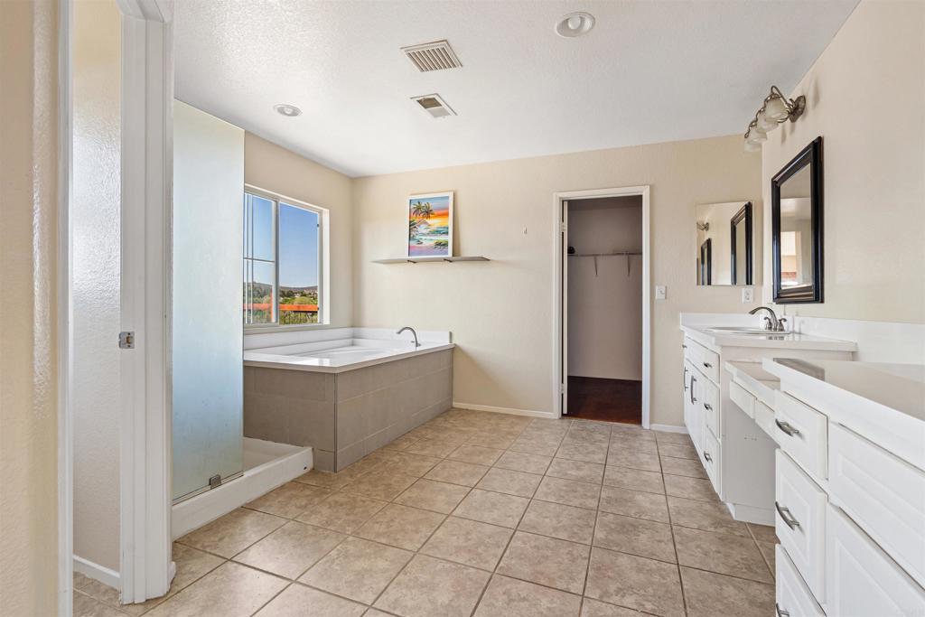 5276 Willow Walk Road Oceanside, CA 92057 - Photo 21 of 36 Gallery Image 21
