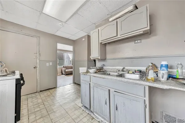 $229,900 | 955 Tonawanda Street, Buffalo, NY 14207