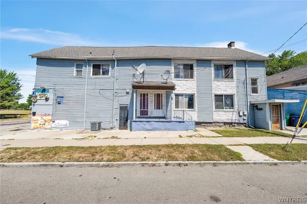 $229,900 | 955 Tonawanda Street, Buffalo, NY 14207