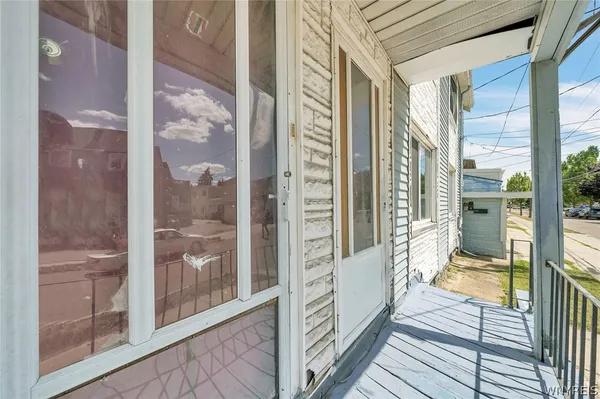 $229,900 | 955 Tonawanda Street, Buffalo, NY 14207