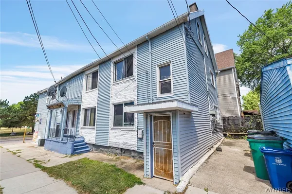 $229,900 | 955 Tonawanda Street, Buffalo, NY 14207