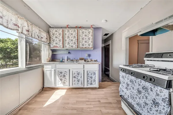 $229,900 | 955 Tonawanda Street, Buffalo, NY 14207