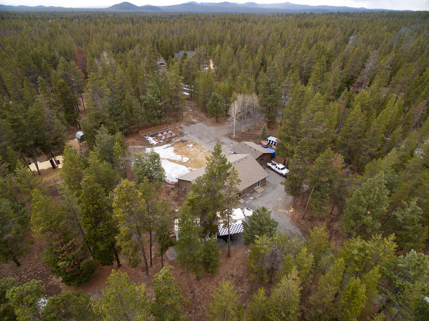 17833 Grimm Road Bend, OR 97707 - Photo 29 of 30 Grimm_Berg-26