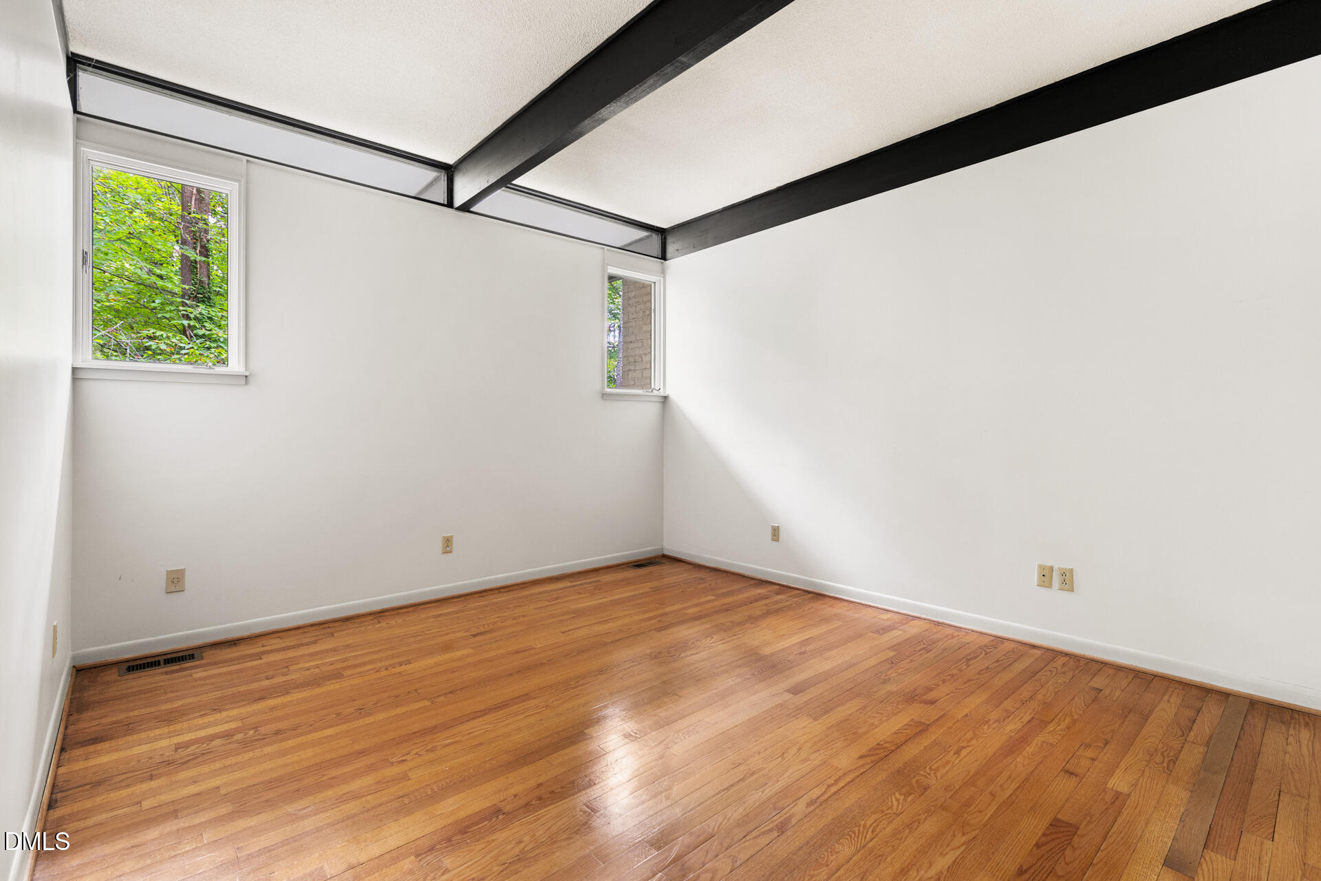 2438 Alpine Road Durham, NC 27707 - Photo 27 of 52 028
