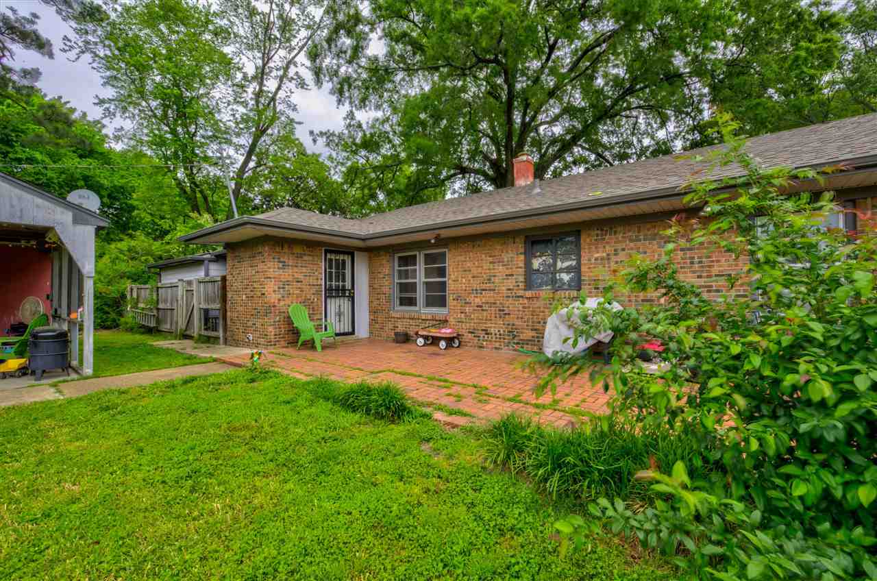 1387 Dearing Road Memphis, TN 38117 - Photo 15 of 22