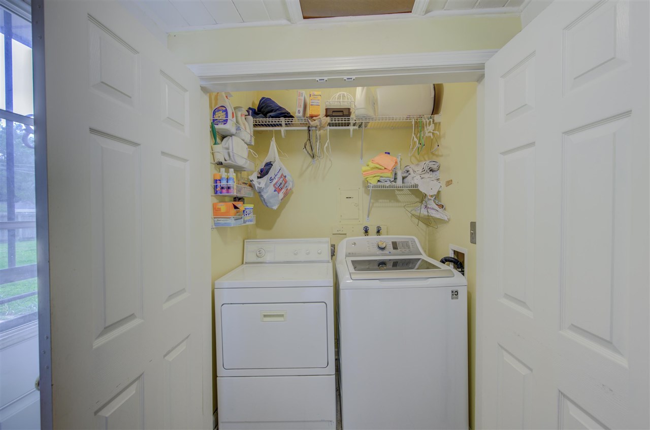 1387 Dearing Road Memphis, TN 38117 - Photo 7 of 22