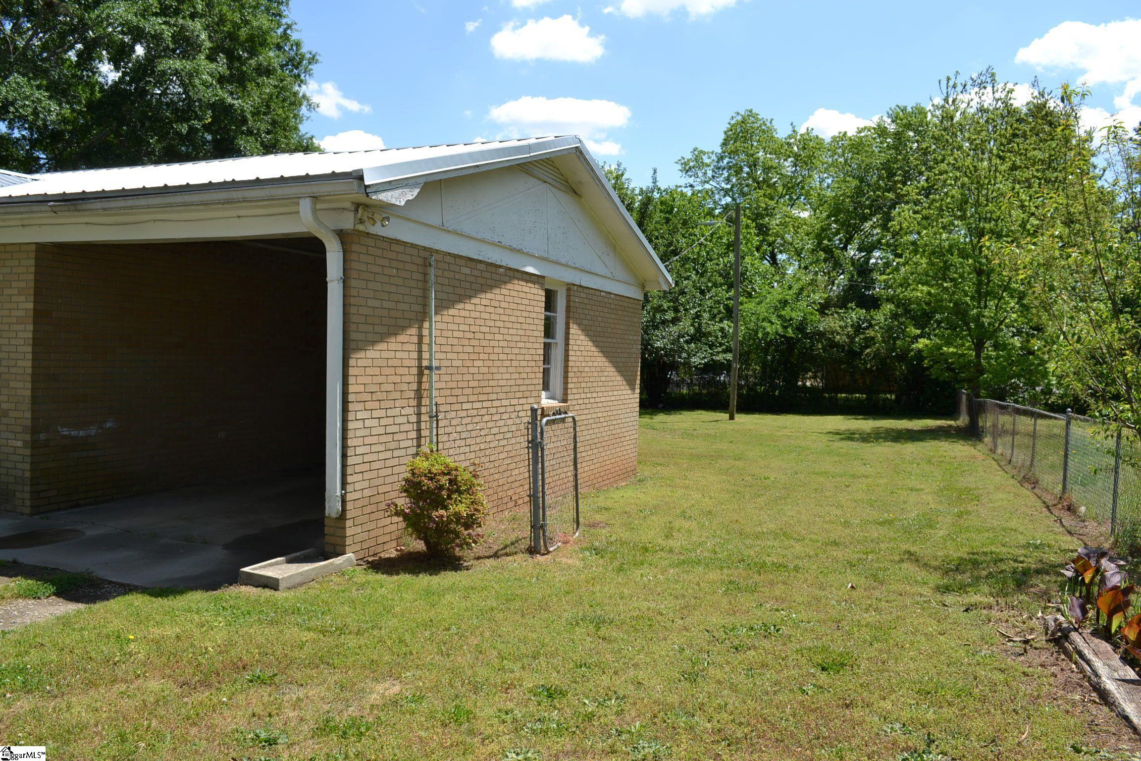 644 Woodvale Road Anderson, SC 29624 - Photo 16 of 19