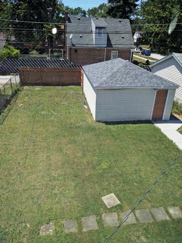 1530 State Line Road Calumet City, IL 60409 - Photo 16 of 16 a view of outdoor space and yard