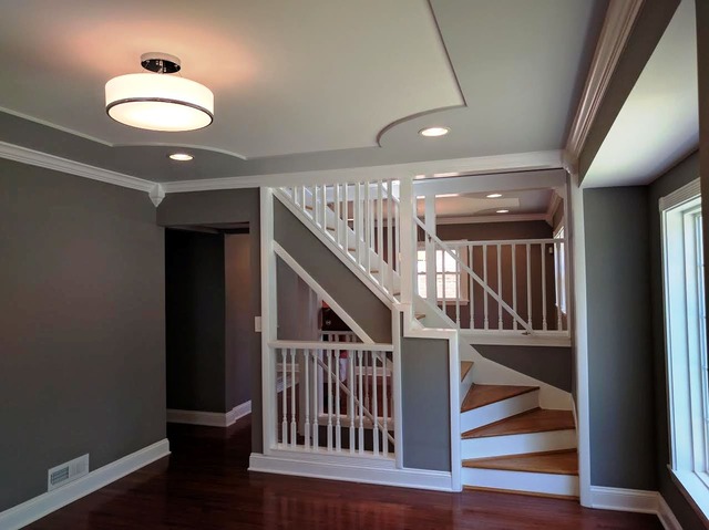 1530 State Line Road Calumet City, IL 60409 - Photo 4 of 16 a view of entryway