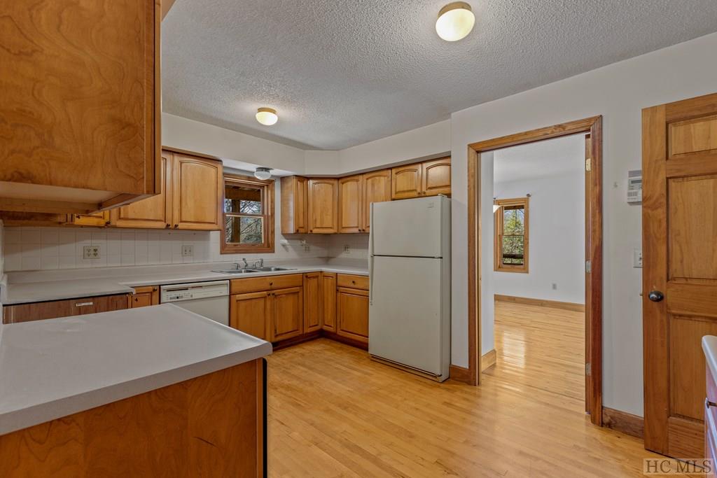 288 Ed Conley Road Otto, NC 28763 - Photo 27 of 50 Gallery Image 27