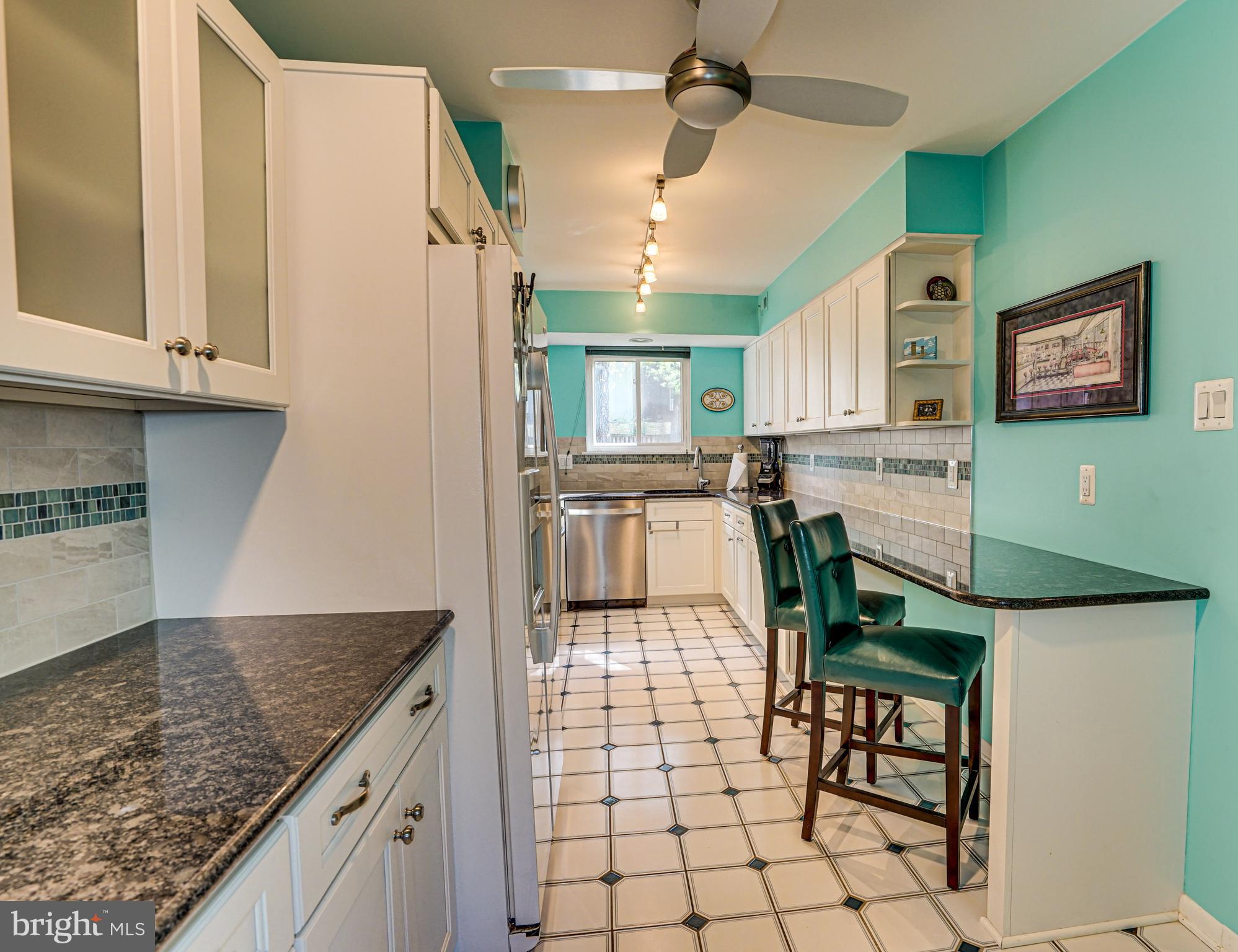 11093 Saffold Way Reston, VA 20190 - Photo 22 of 37