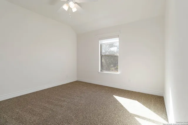 $800,000 | 1482 Lyme Park, Bulverde, TX 78163