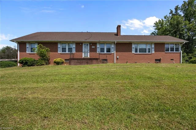 $435,000 | 1224 Tom Shelton Road, Sandy Ridge, NC 27046