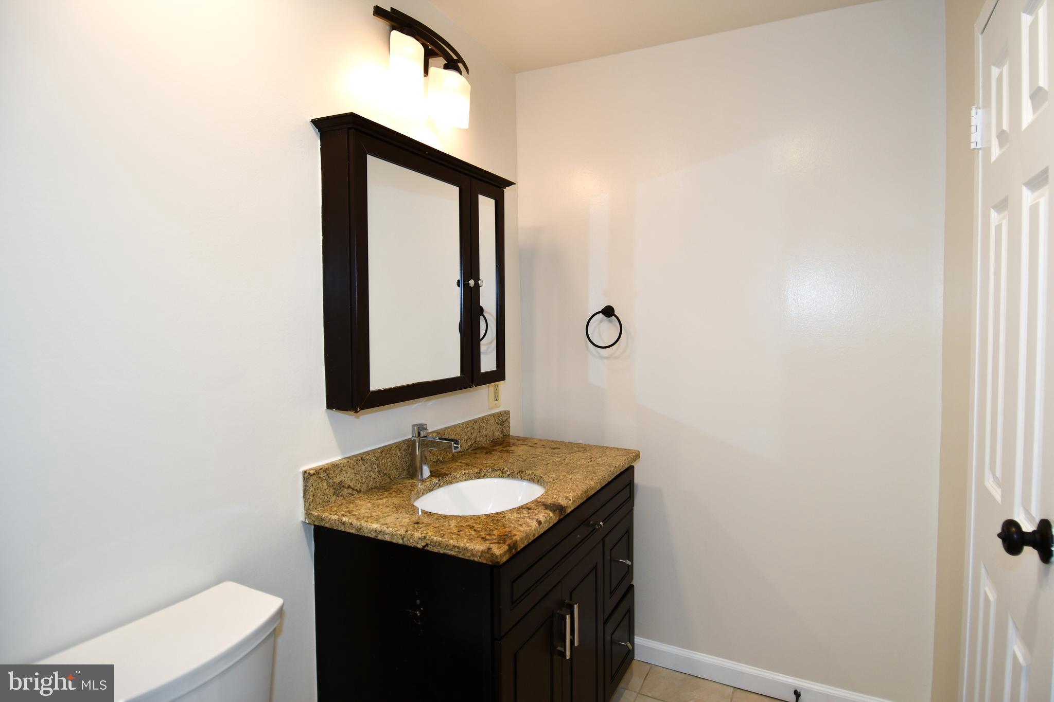 6135 Edsall Road, Unit I Alexandria, VA 22304 - Photo 18 of 47