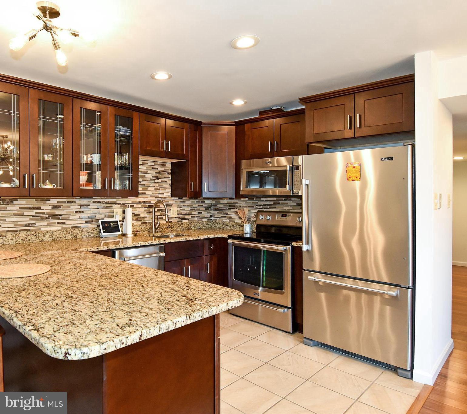 6135 Edsall Road, Unit I Alexandria, VA 22304 - Photo 2 of 47