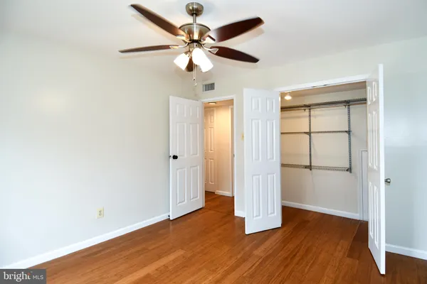 $2,900 | 6135 Edsall Road, Unit I, Alexandria, VA 22304