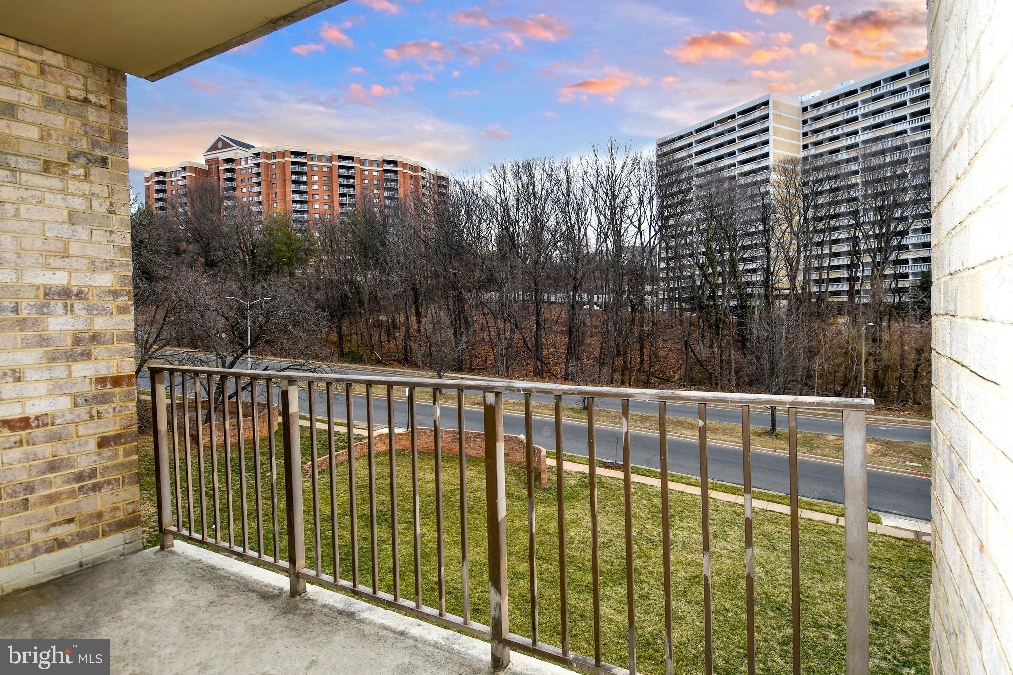 6135 Edsall Road, Unit I Alexandria, VA 22304 - Photo 28 of 47