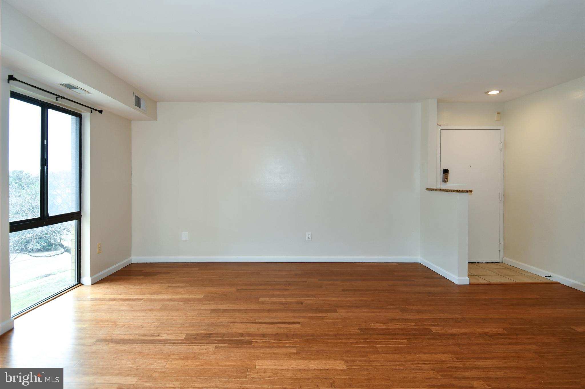 6135 Edsall Road, Unit I Alexandria, VA 22304 - Photo 8 of 47