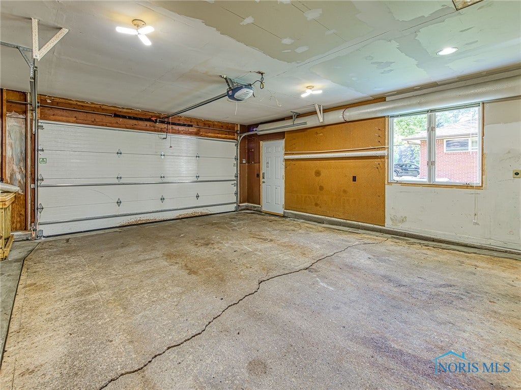 5111 Pawnee Road Toledo, OH 43613 - Photo 18 of 37 Gallery Image 18