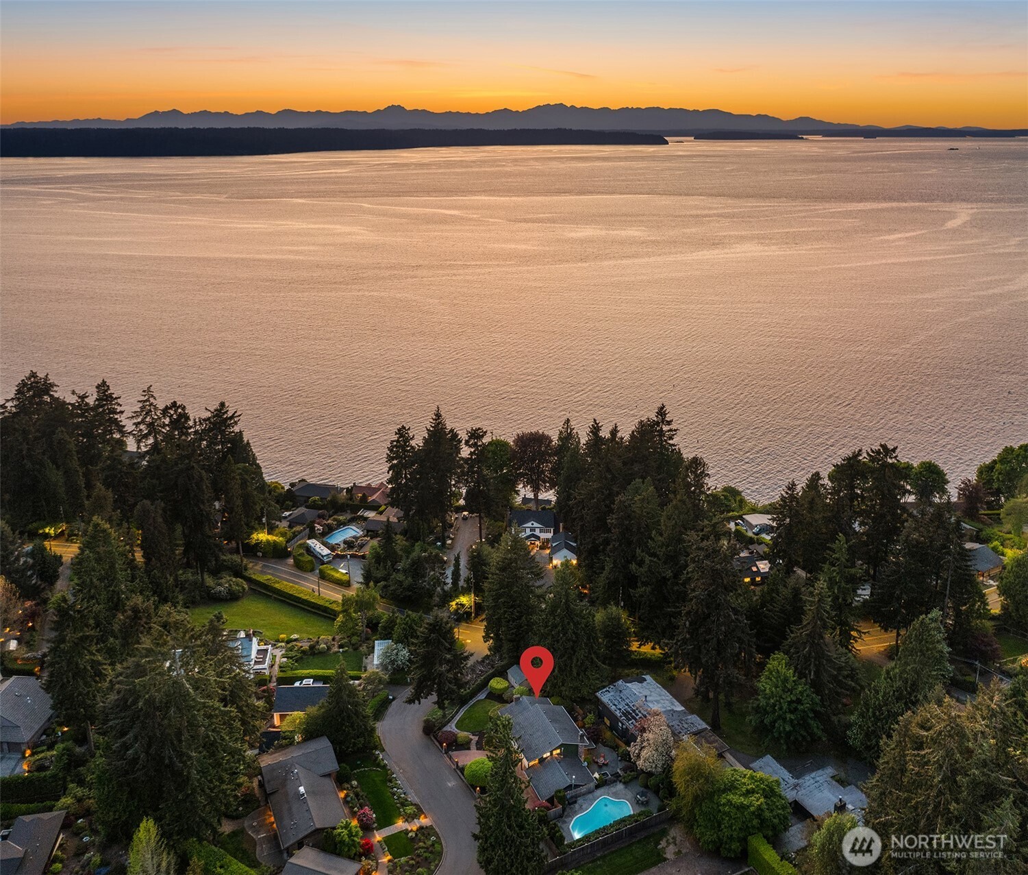 2640 Southwest 163rd Street Burien, WA 98166 - Photo 3 of 40
