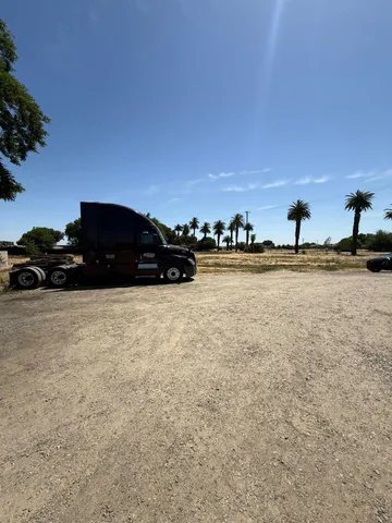 $1,098,888 | 1407 East Las Palmas Avenue, Patterson, CA 95363