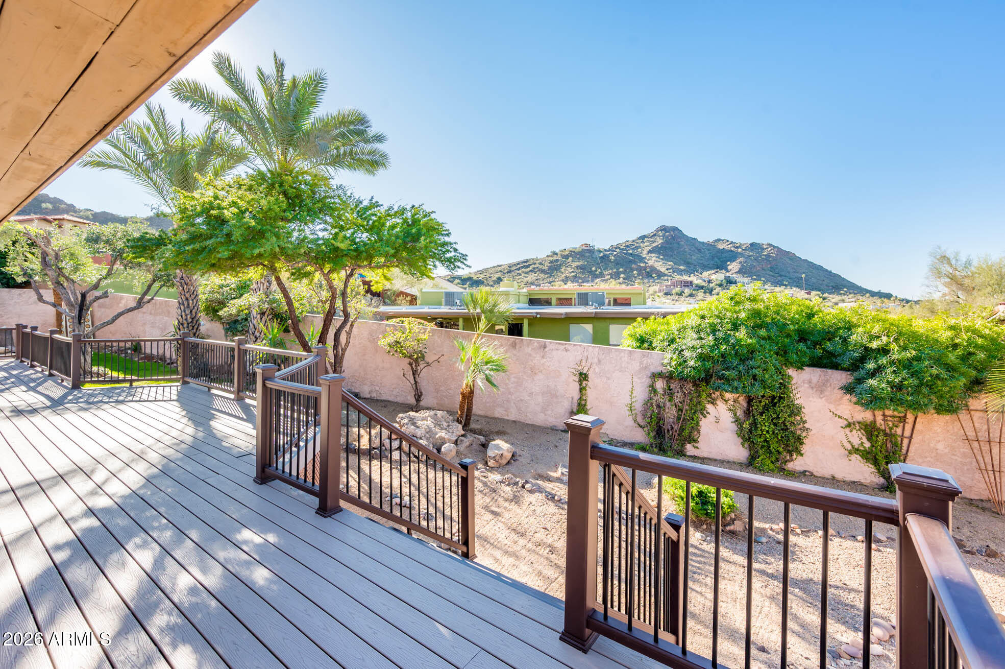 9640 North 18th Street Phoenix, AZ 85020 - Photo 39 of 51 Stairs to Yard