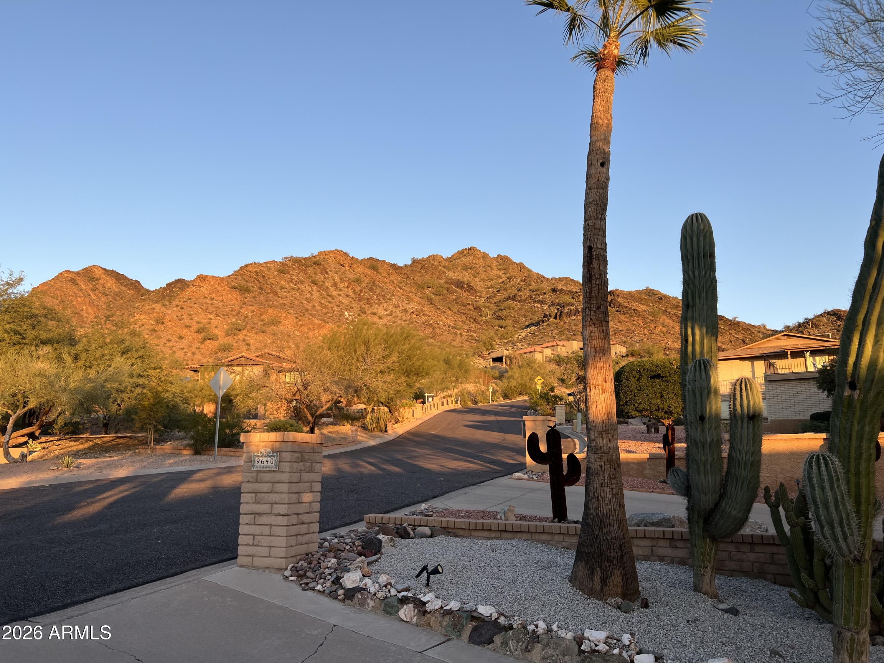 9640 North 18th Street Phoenix, AZ 85020 - Photo 42 of 51 Sunset on Mountains
