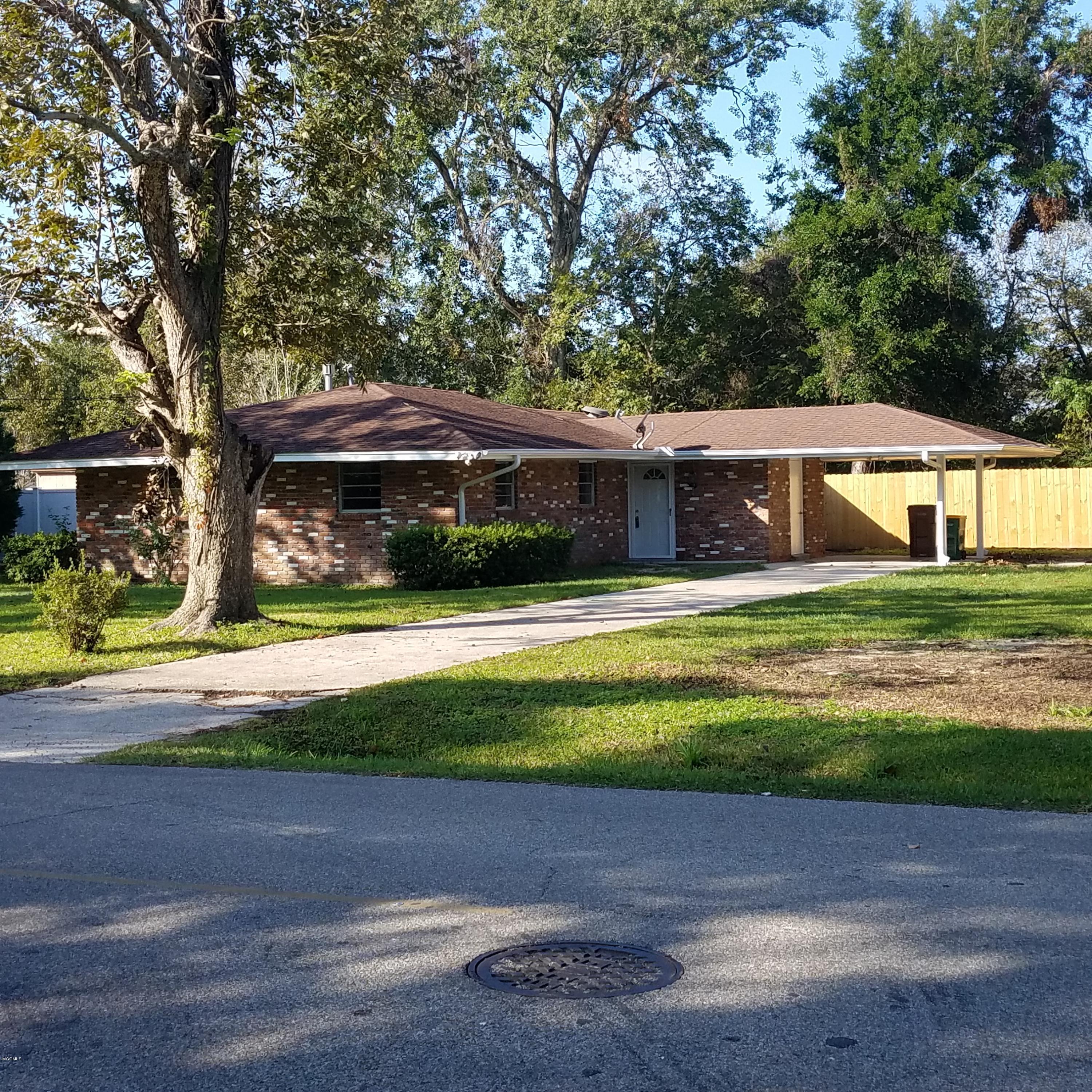 311 Alexander Road Long Beach, MS 39560 - Photo 1 of 28 20171103_095308