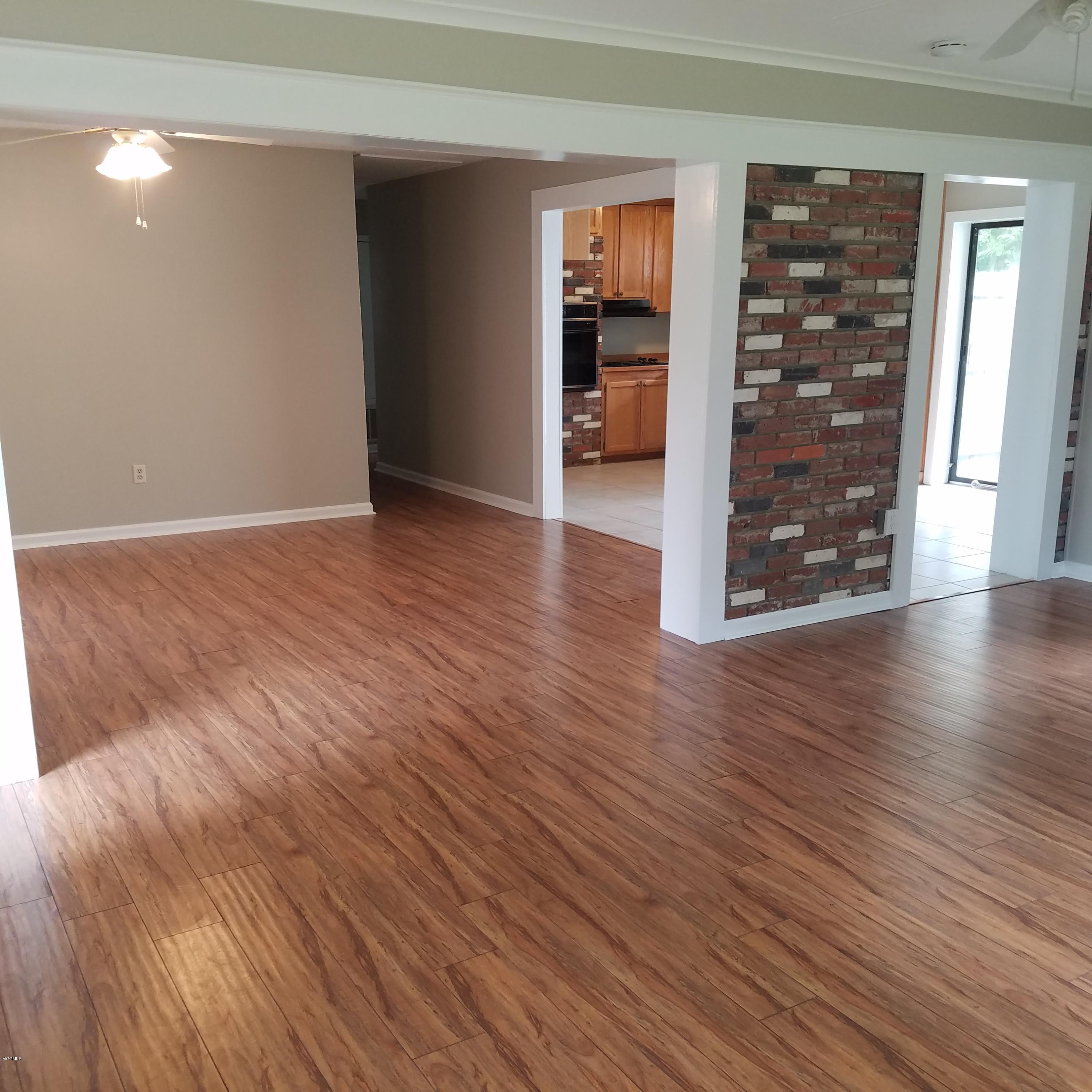311 Alexander Road Long Beach, MS 39560 - Photo 14 of 28 20171101_160253