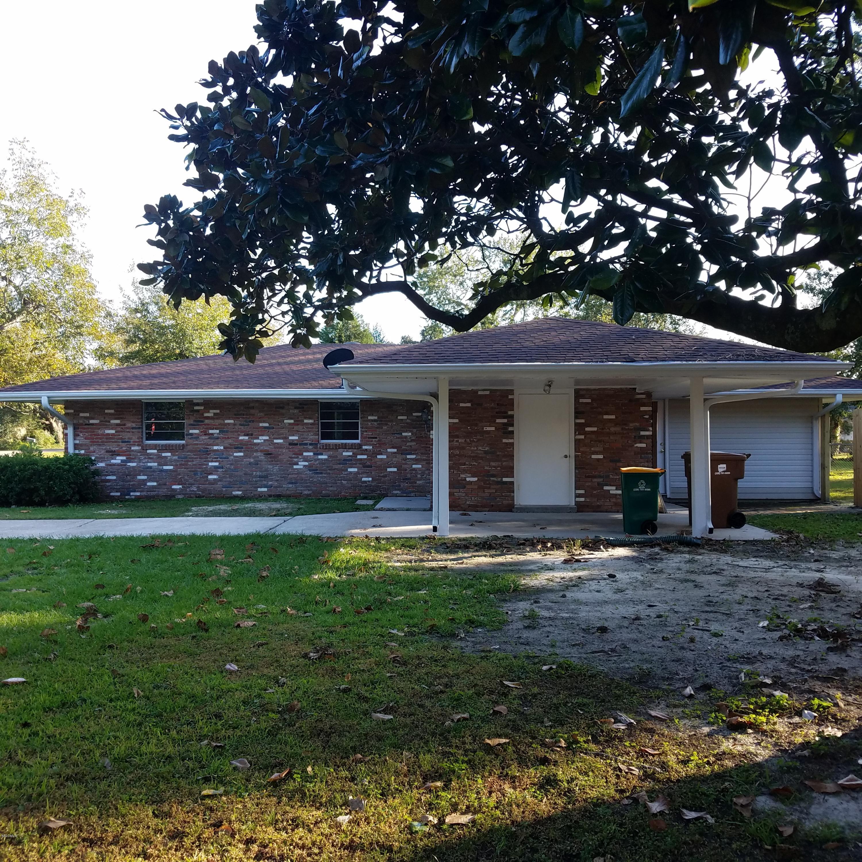 311 Alexander Road Long Beach, MS 39560 - Photo 4 of 28 20171102_163823