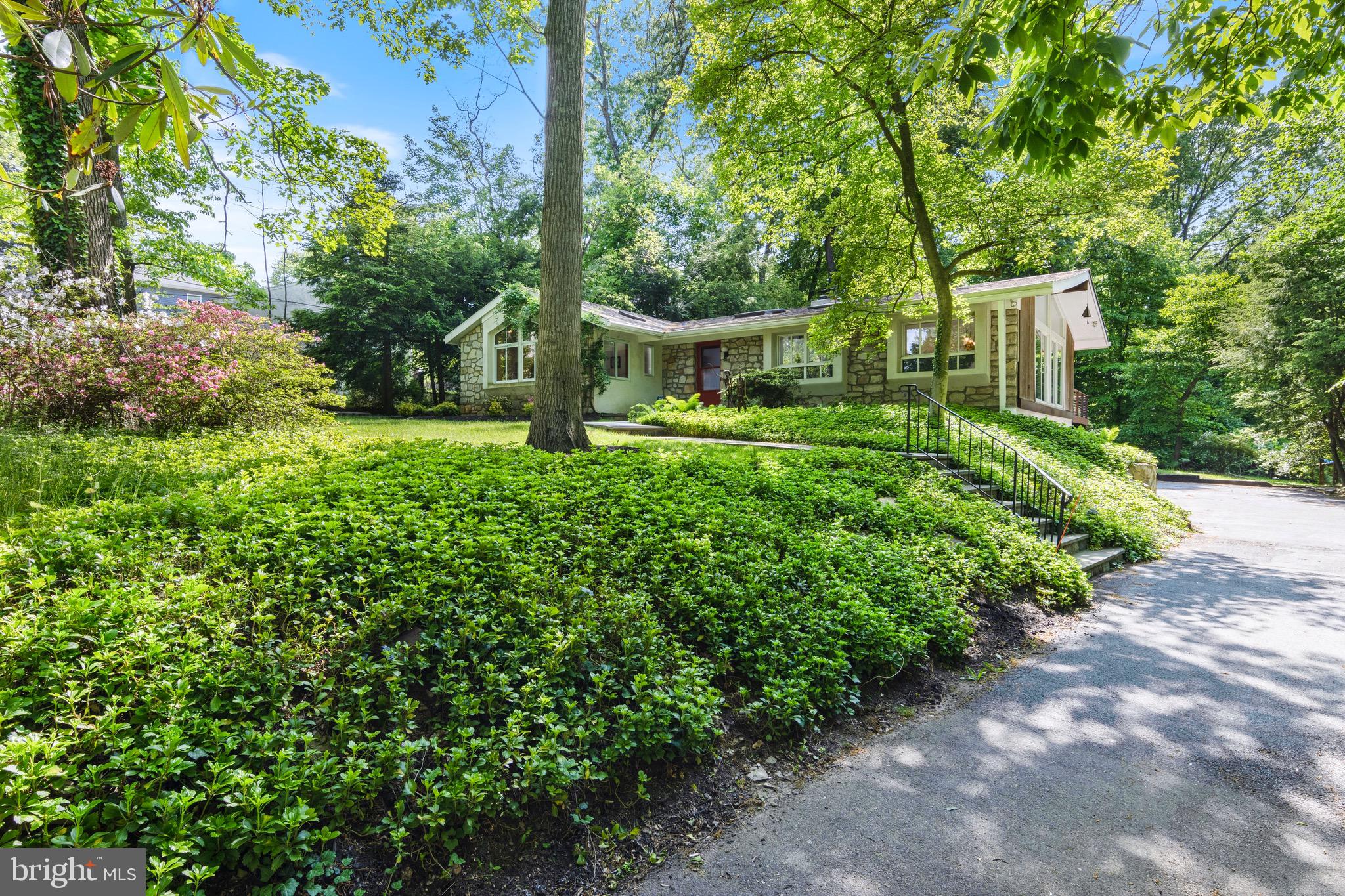 538 Old Eagle School Road Wayne, PA 19087 - Photo 4 of 45