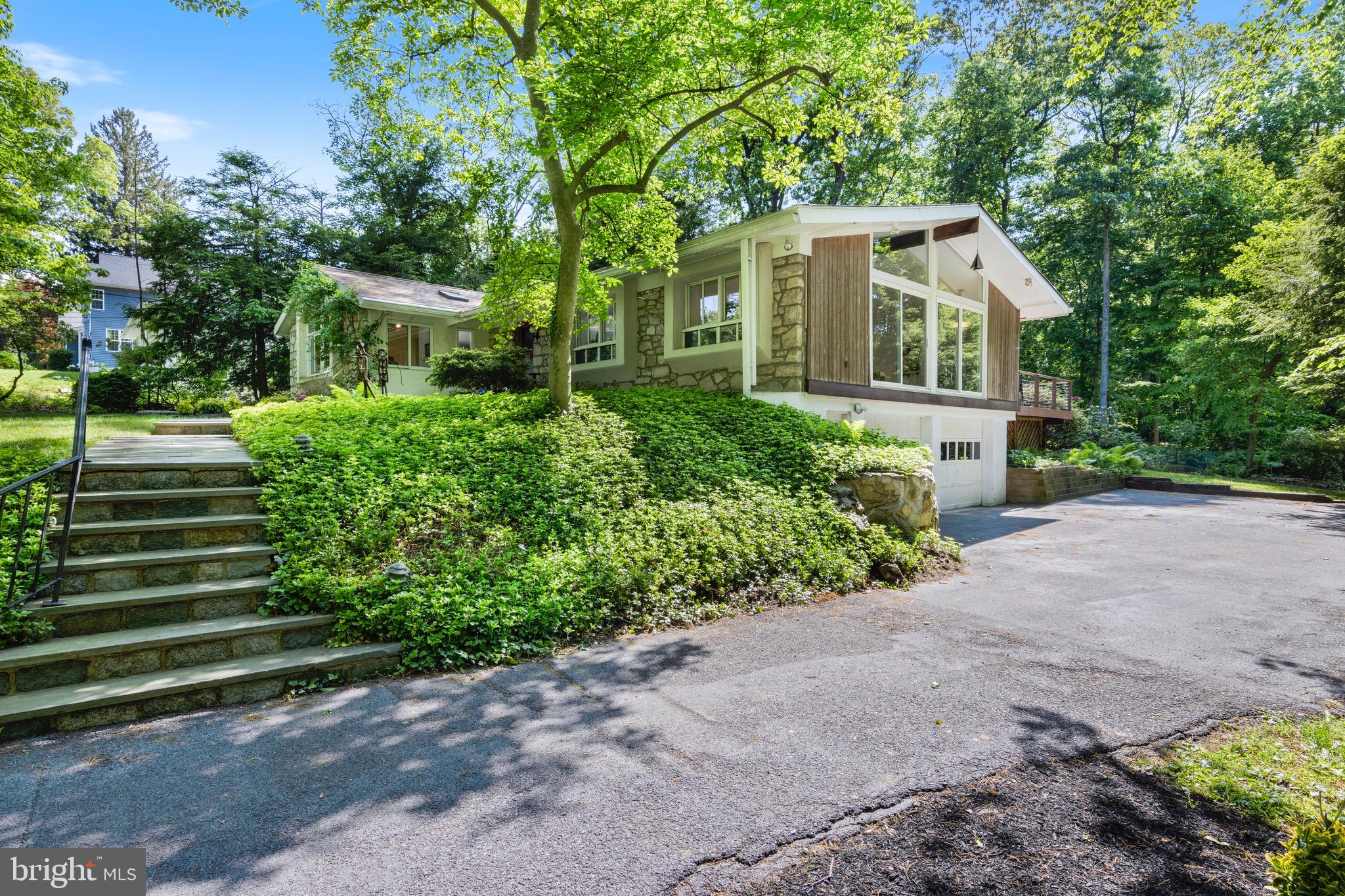 538 Old Eagle School Road Wayne, PA 19087 - Photo 5 of 45