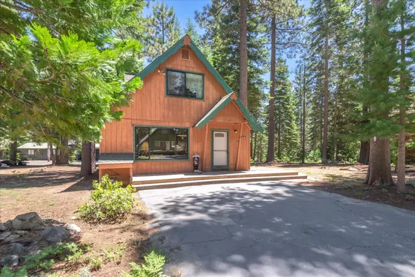 $749,000 | 7169 Timber Wolf Drive, Tahoma, CA 96142