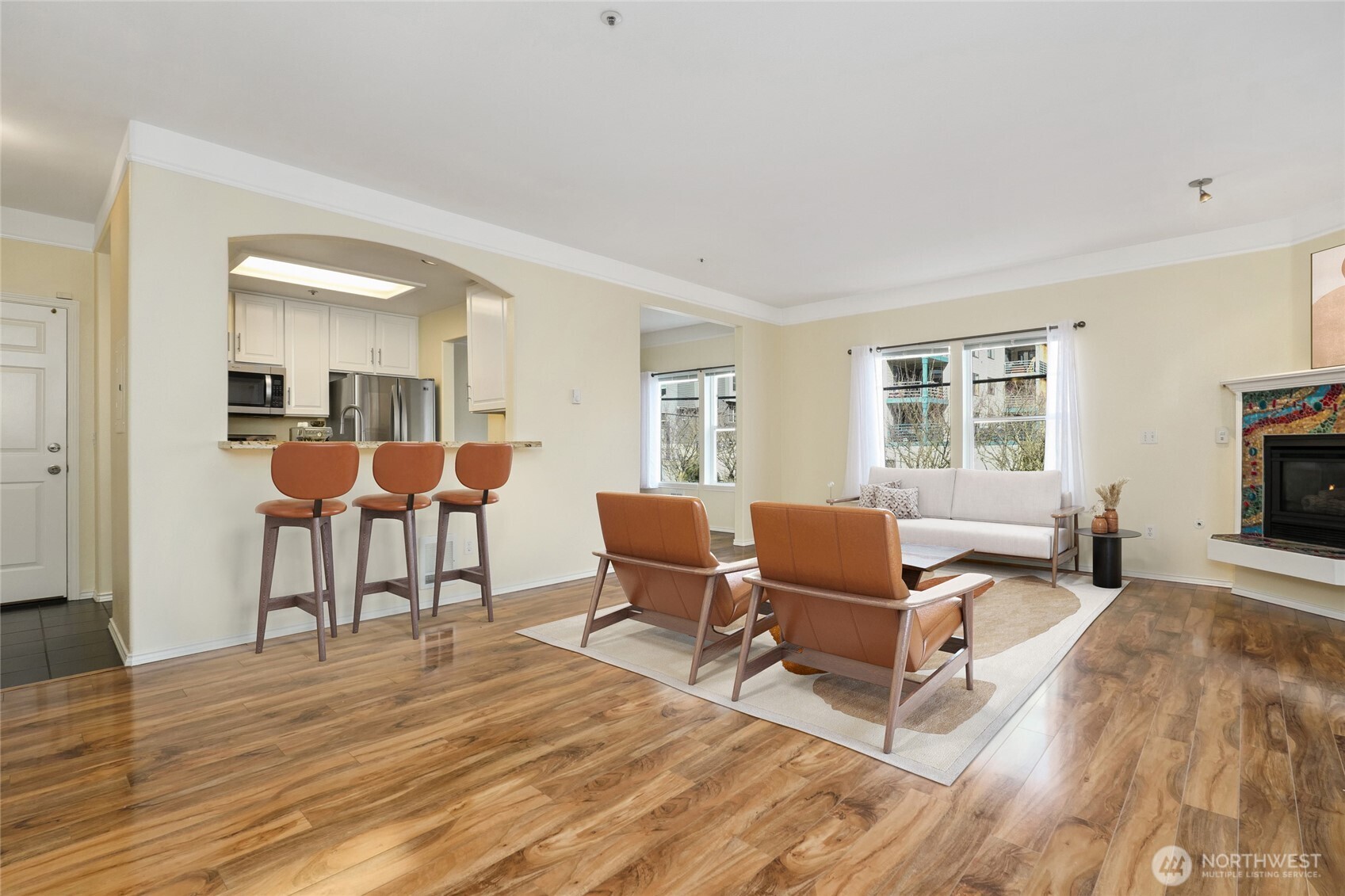 3271 Southwest Avalon Way, Unit 103 Seattle, WA 98126 - Photo 2 of 18 Gallery Image 2