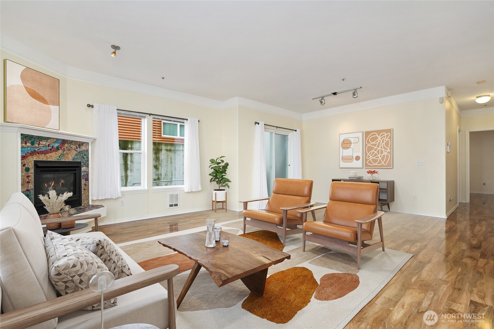 3271 Southwest Avalon Way, Unit 103 Seattle, WA 98126 - Photo 5 of 18 Gallery Image 5