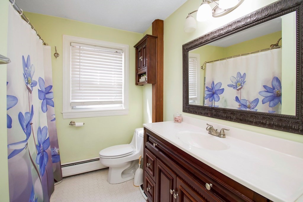 116 Champlain Street Springfield, MA 01151 - Photo 14 of 32 Gallery Image 14