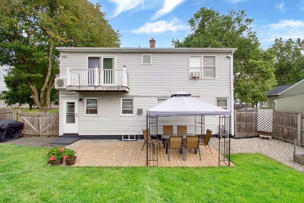 116 Champlain Street Springfield, MA 01151 - Photo 3 of 32 Gallery Image 3