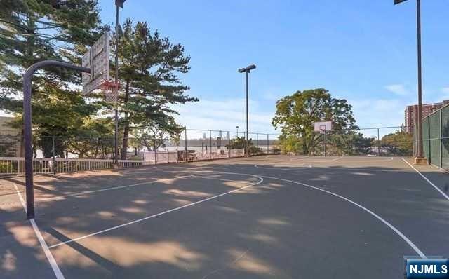 1055 River Road, Unit 803 Edgewater, NJ 07020 - Photo 19 of 24