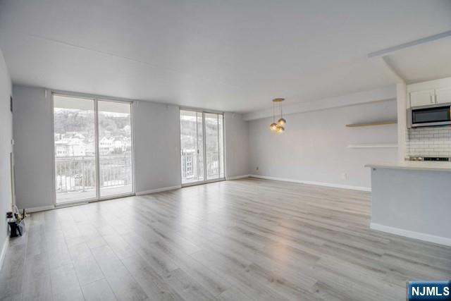 1055 River Road, Unit 803 Edgewater, NJ 07020 - Photo 3 of 24