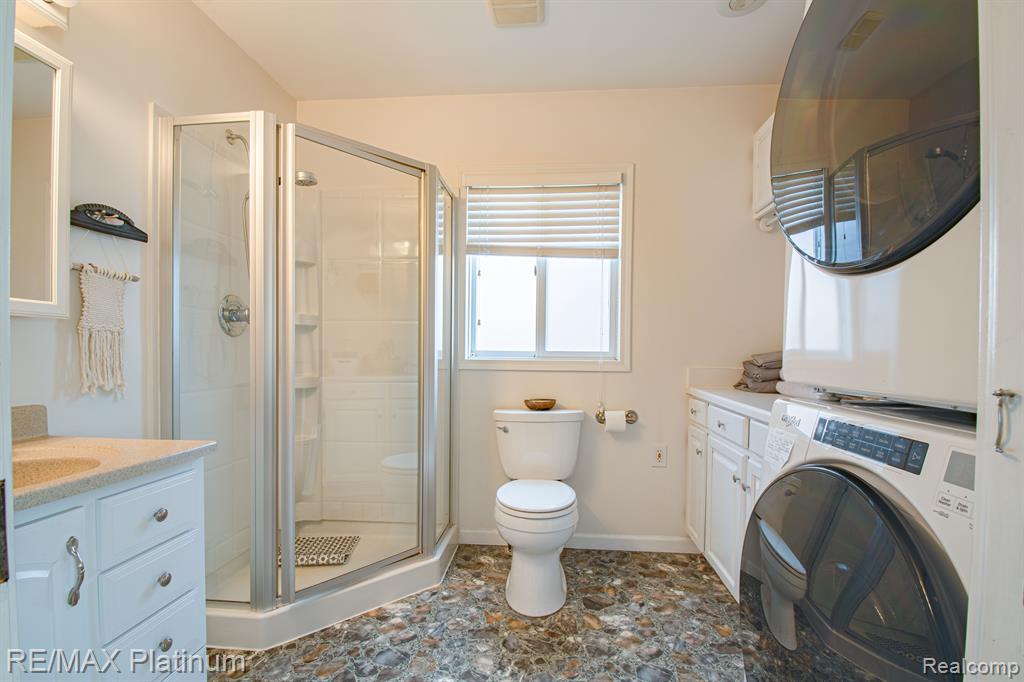 11465 Torrey Road Fenton, MI 48430 - Photo 22 of 37