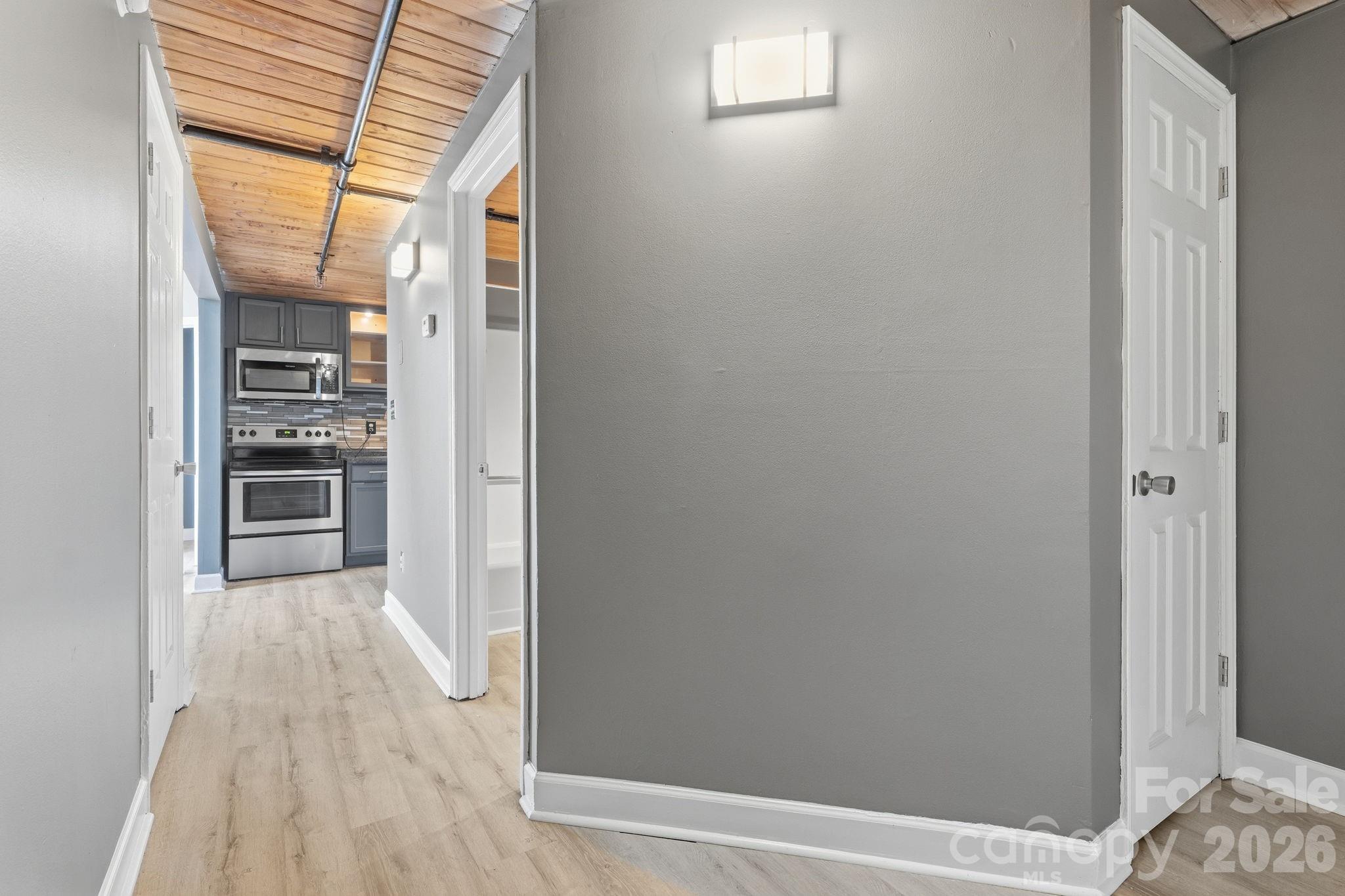 201 South Hoskins Road, Unit 236 Charlotte, NC 28208 - Photo 8 of 13