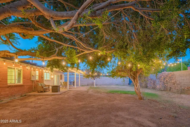 $3,200 | 1909 East Bethany Home Road, Phoenix, AZ 85016