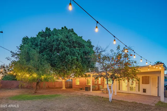 $3,200 | 1909 East Bethany Home Road, Phoenix, AZ 85016